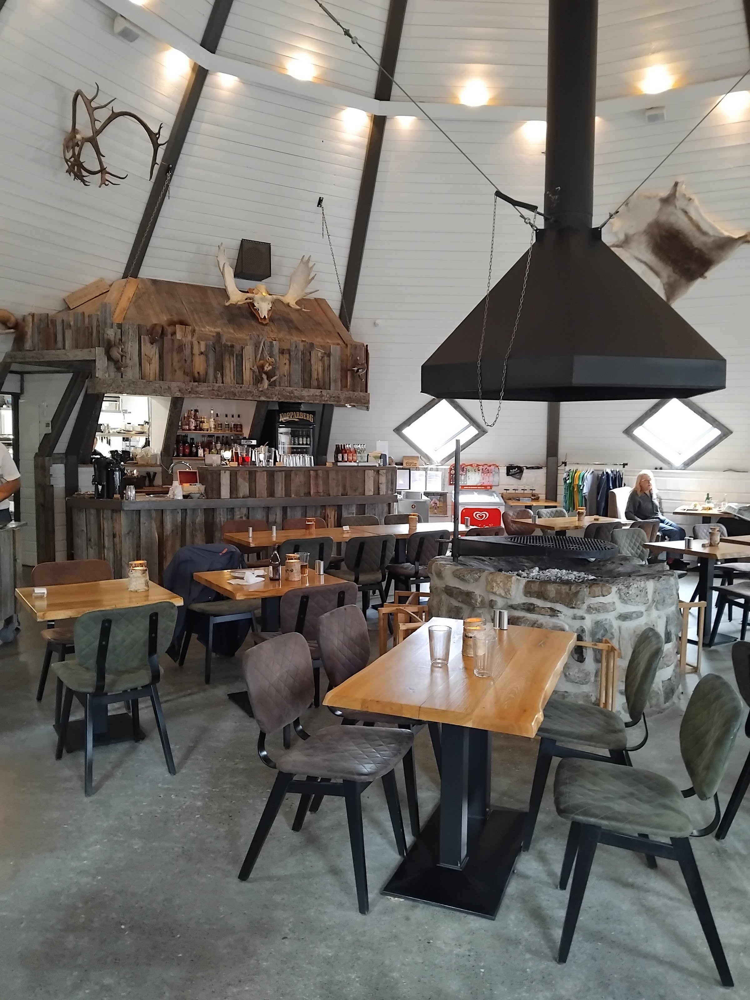 Doro Camp Lapland (Dorotea Camping & Hostel)